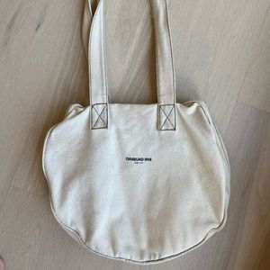 Orseund Iris round canvas tote